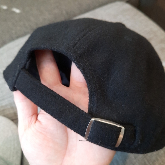 •SOLD• Victoria Secret PINK Bundle Logo Wool Hats - Picture 6 of 7